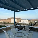 Filotimia Сasa de vacaciones Schoinoussa