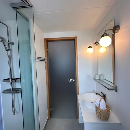 Holiday home Filotimia *