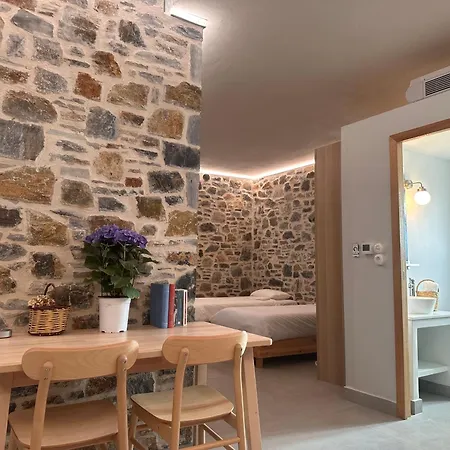Holiday home Filotimia