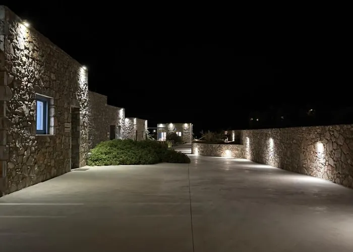 Filotimia * Schoinoussa