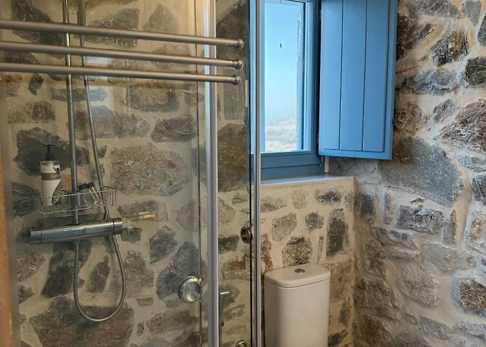 Filotimia * Schoinoussa