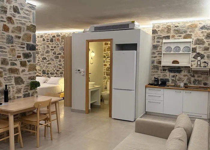 Filotimia Semesterbostad Schoinoussa