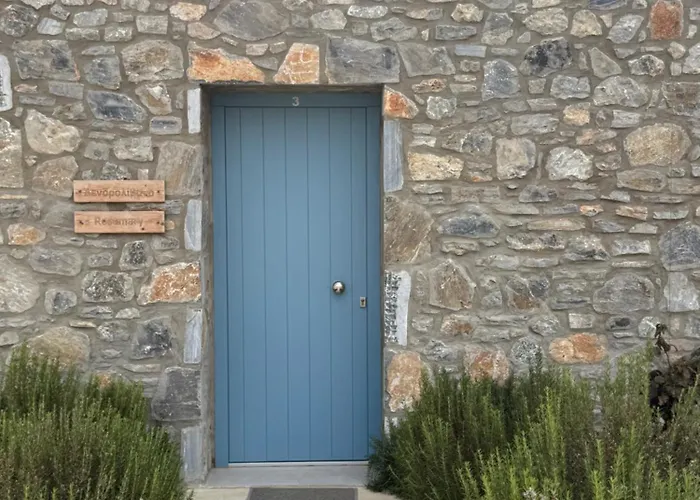 Filotimia * Schoinoussa